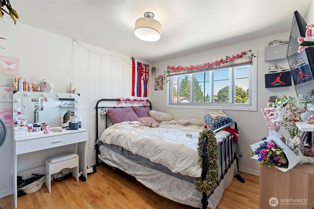 1803 S 232nd Street, Des Moines, WA 98198