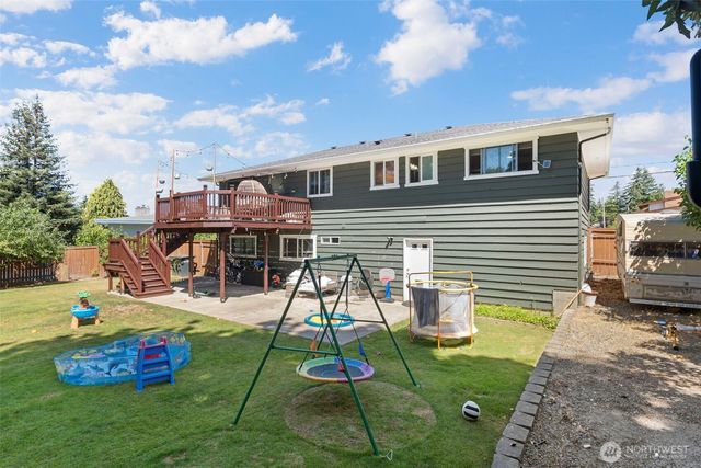 1803 S 232nd Street, Des Moines, WA 98198