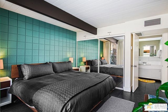 1111 E Palm Canyon Drive 301, Palm Springs, CA 92264