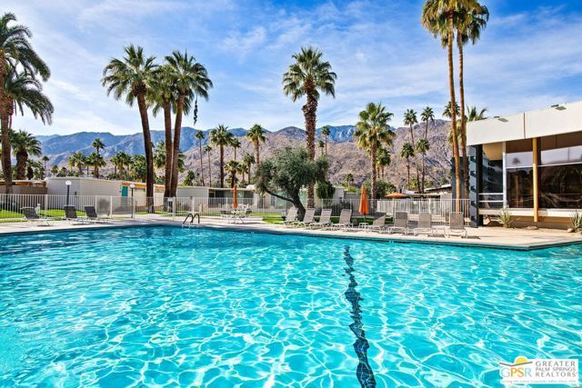 1111 E Palm Canyon Drive 301, Palm Springs, CA 92264