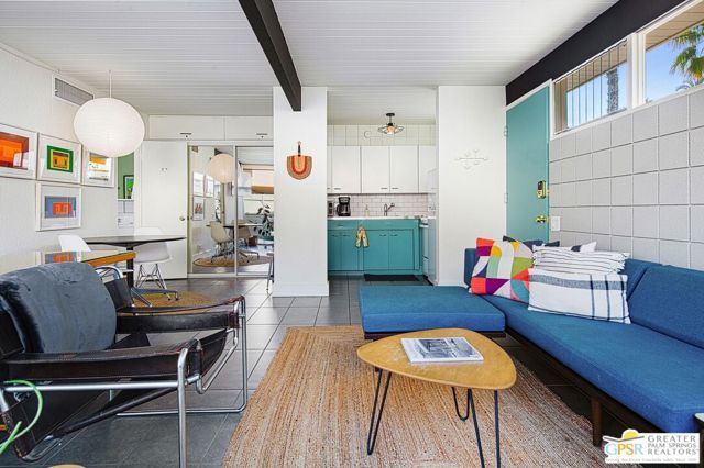 1111 E Palm Canyon Drive 301, Palm Springs, CA 92264