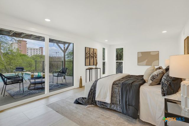 810 N Loop Street, San Marcos, TX 78666