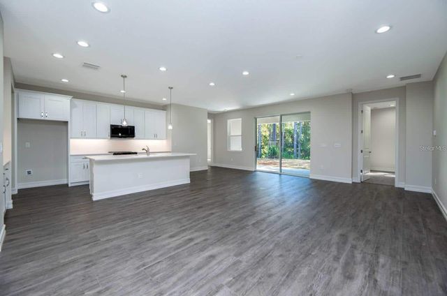 8340 NW 17TH CIRCLE, Ocala, FL 34475