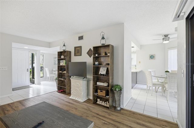 31 OXFORD LANE, Palm Coast, FL 32137