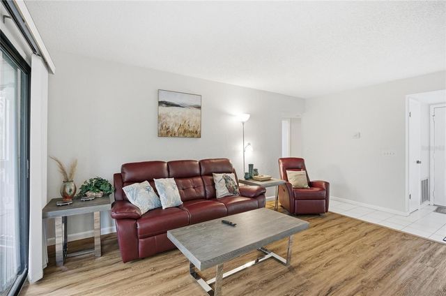 31 OXFORD LANE, Palm Coast, FL 32137