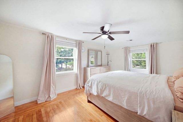 856 Newport Ave, Attleboro, MA 02703