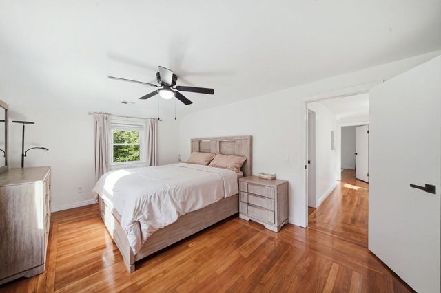 856 Newport Ave, Attleboro, MA 02703