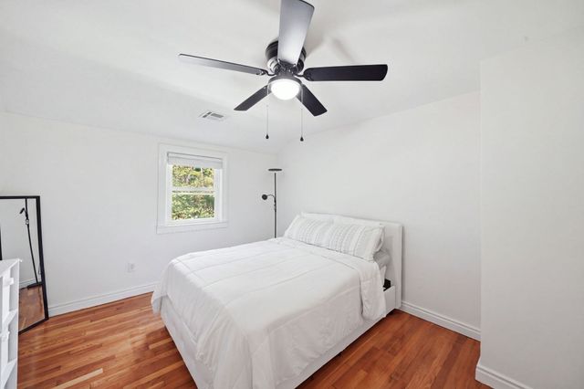 856 Newport Ave, Attleboro, MA 02703