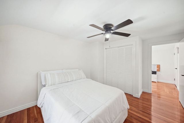 856 Newport Ave, Attleboro, MA 02703