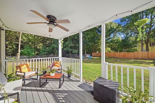 856 Newport Ave, Attleboro, MA 02703