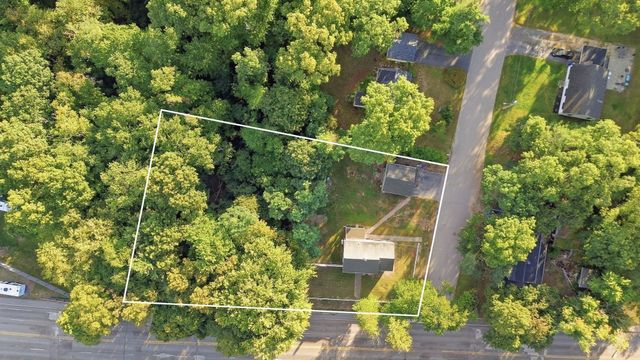 856 Newport Ave, Attleboro, MA 02703