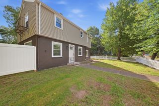 856 Newport Ave, Attleboro, MA 02703
