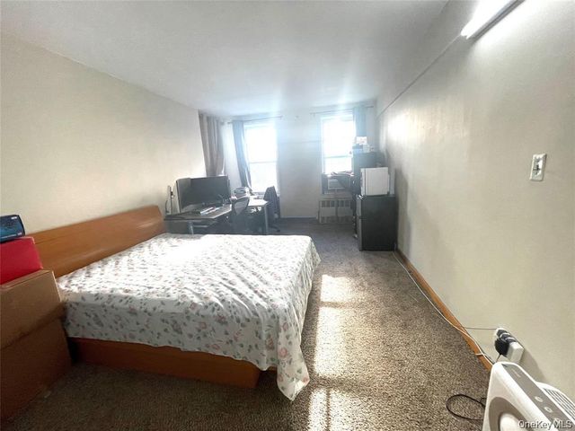 144-30 Sanford Avenue 2C, Flushing, NY 11355