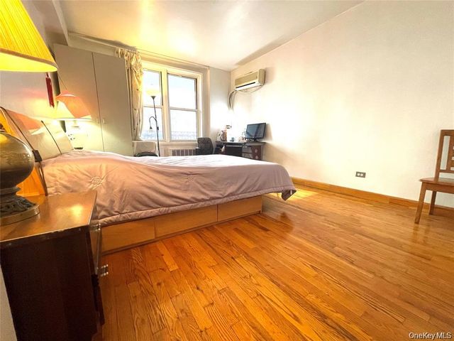 144-30 Sanford Avenue 2C, Flushing, NY 11355