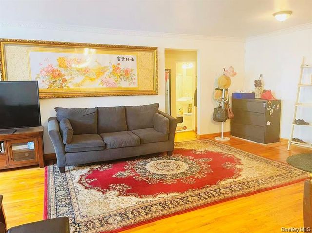 144-30 Sanford Avenue 2C, Flushing, NY 11355