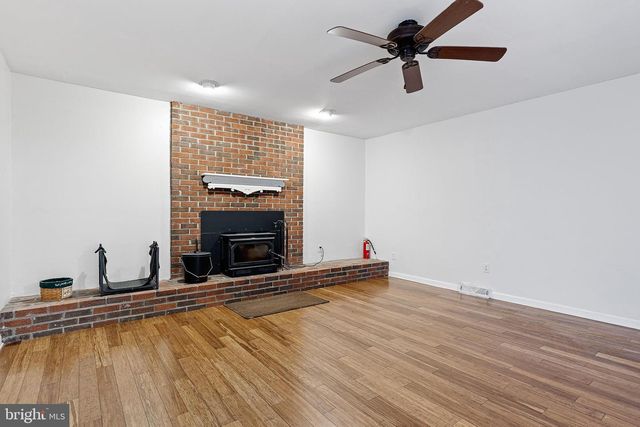 152 W SAVANNAH DR, Bear, DE 19701