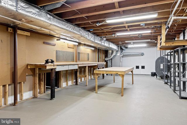 152 W SAVANNAH DR, Bear, DE 19701