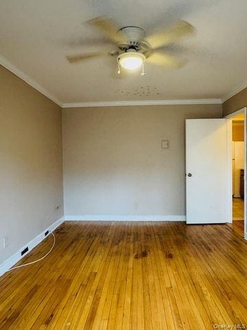 65-45 Yellowstone Boulevard 5C, Forest Hills, NY 11375