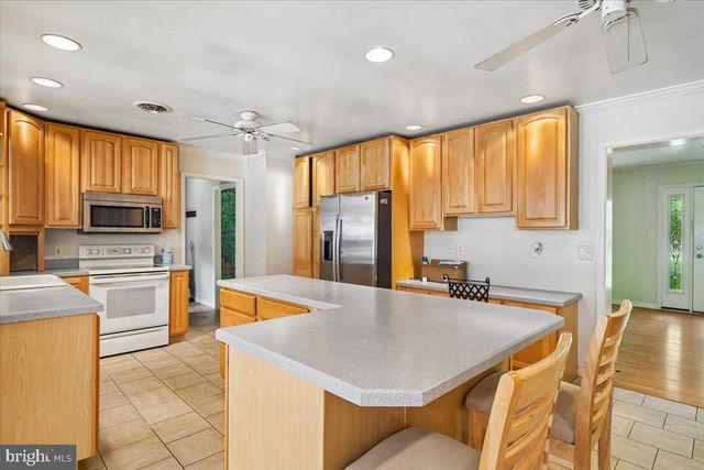 10541 SHADY DR, Berlin, MD 21811