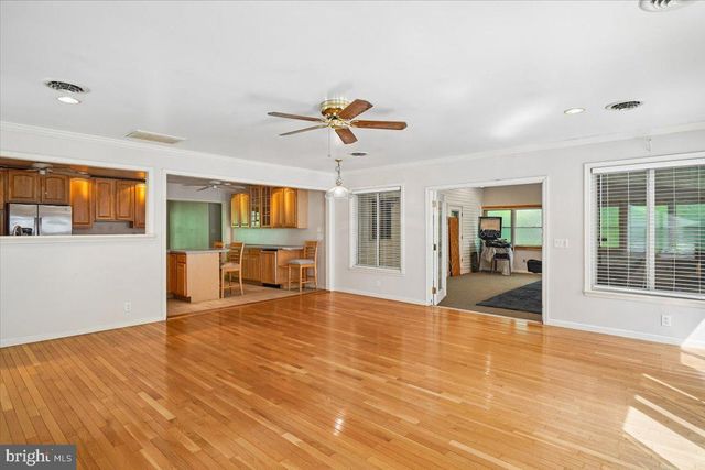 10541 SHADY DR, Berlin, MD 21811