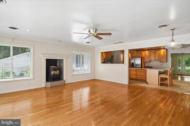 10541 SHADY DR, Berlin, MD 21811