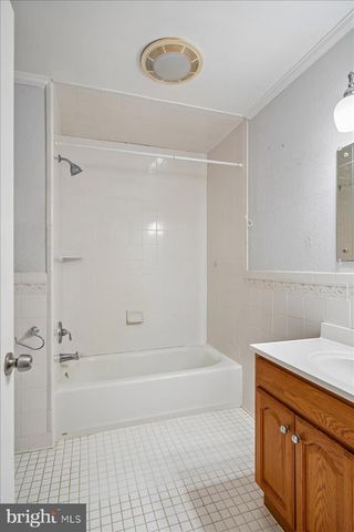 10541 SHADY DR, Berlin, MD 21811