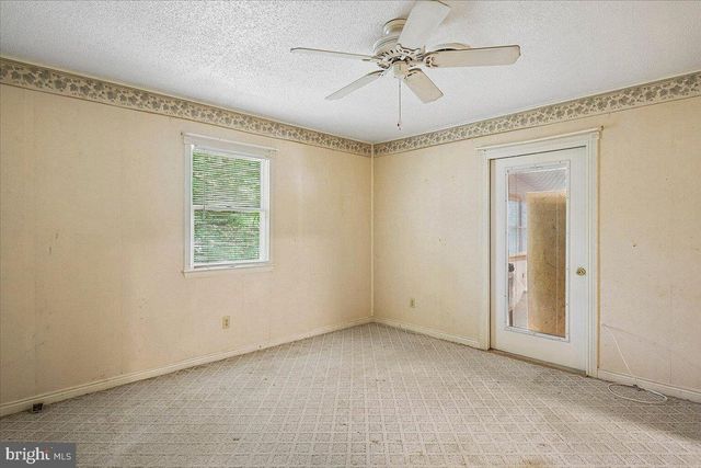 10541 SHADY DR, Berlin, MD 21811