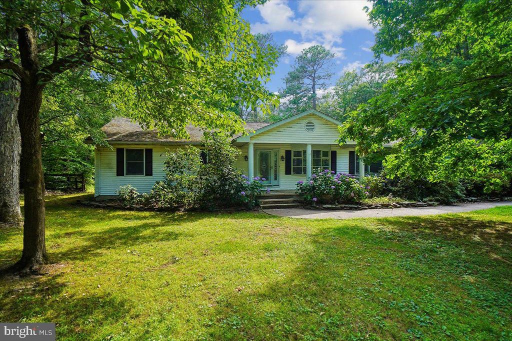 10541 SHADY DR, Berlin, MD 21811