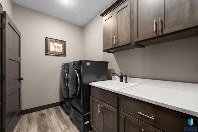 2310 N Lammers Ave Avenue, Tea, SD 57064