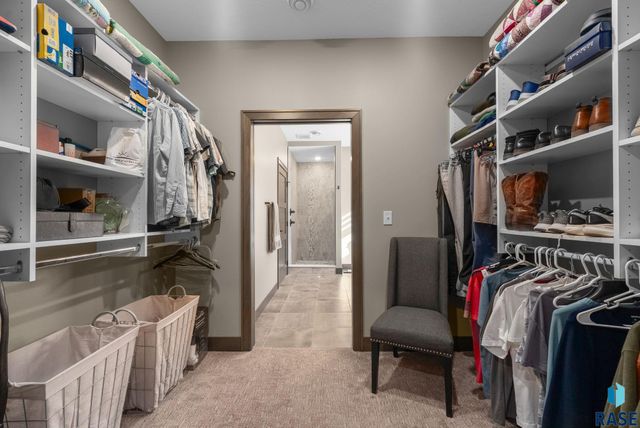 2310 N Lammers Ave Avenue, Tea, SD 57064