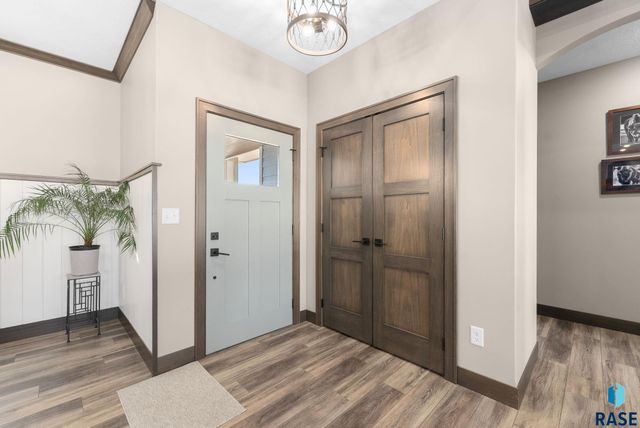 2310 N Lammers Ave Avenue, Tea, SD 57064