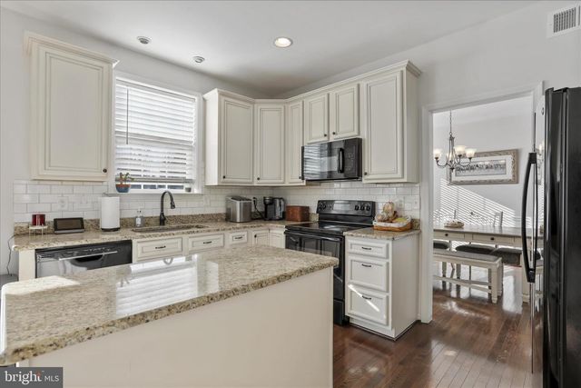 13152 JOHN MARTIN DR, Williamsport, MD 21795