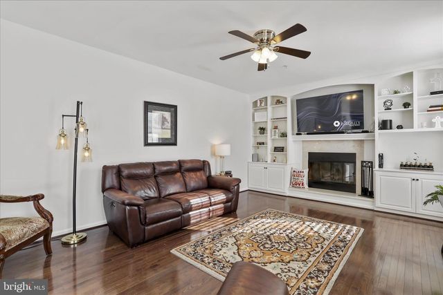 13152 JOHN MARTIN DR, Williamsport, MD 21795