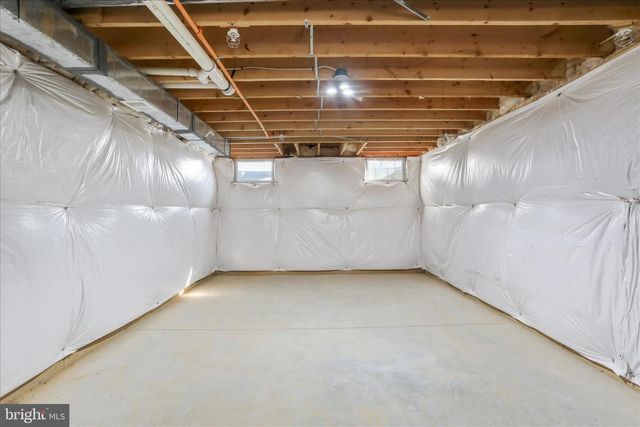 13152 JOHN MARTIN DR, Williamsport, MD 21795