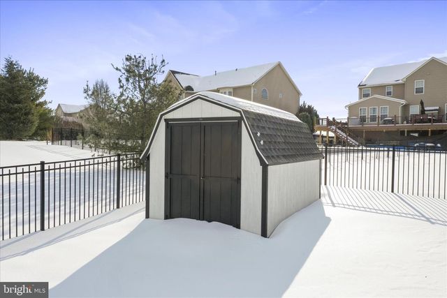 13152 JOHN MARTIN DR, Williamsport, MD 21795