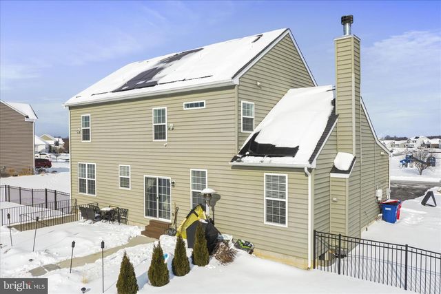 13152 JOHN MARTIN DR, Williamsport, MD 21795