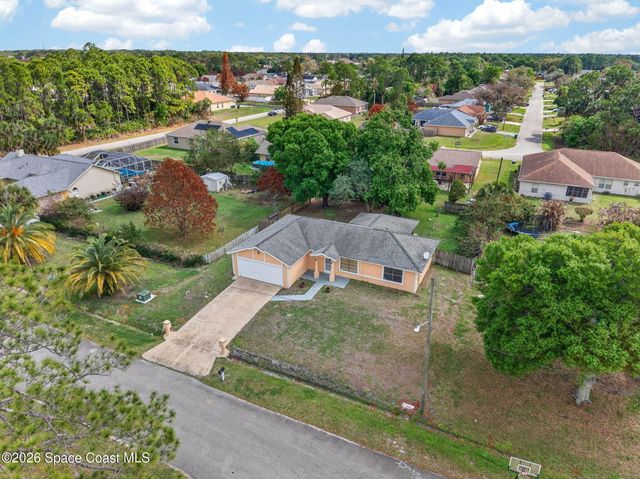 971 Gannet Avenue NW, Palm Bay, FL 32907