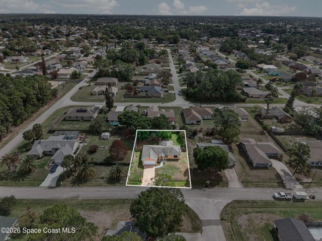 971 Gannet Avenue NW, Palm Bay, FL 32907