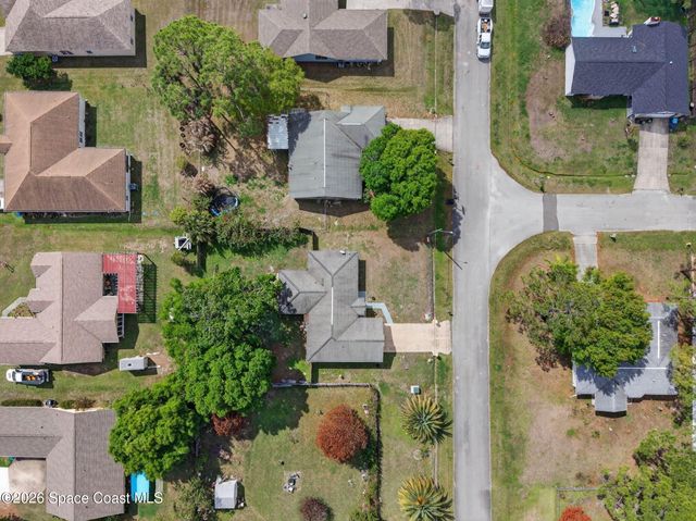 971 Gannet Avenue NW, Palm Bay, FL 32907