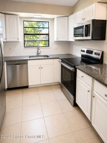 971 Gannet Avenue NW, Palm Bay, FL 32907