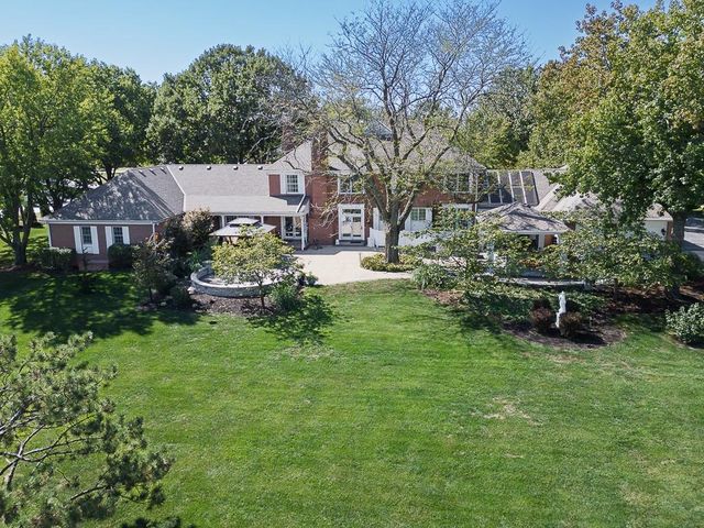 1815 Pine Ridge Road, Leavenworth, KS 66048