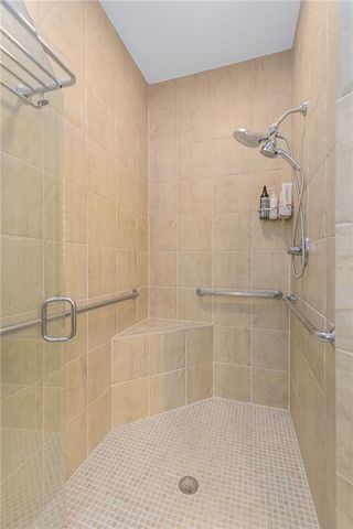 1815 Pine Ridge Road, Leavenworth, KS 66048