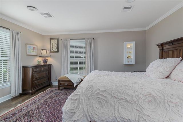 1815 Pine Ridge Road, Leavenworth, KS 66048