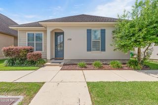 102 Pettigrove Drive, Youngsville, LA 70592