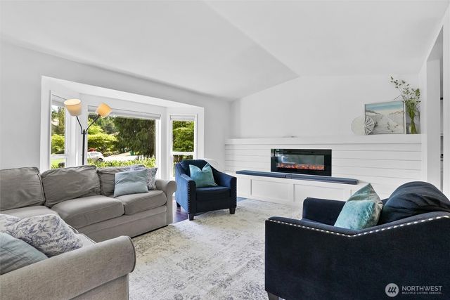 3613 97th Place SE, Everett, WA 98208