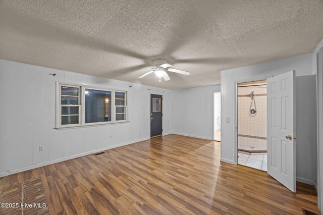 217 Church Road, Havelock, NC 28532