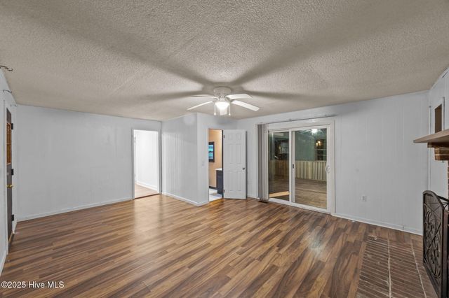 217 Church Road, Havelock, NC 28532