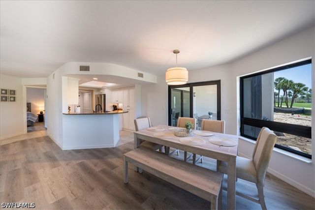 792 Eagle Creek DR 101, Naples, FL 34113