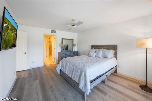 792 Eagle Creek DR 101, Naples, FL 34113