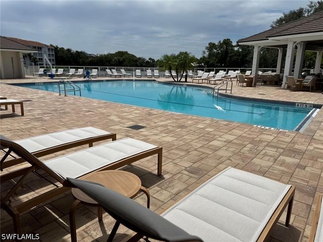 792 Eagle Creek DR 101, Naples, FL 34113